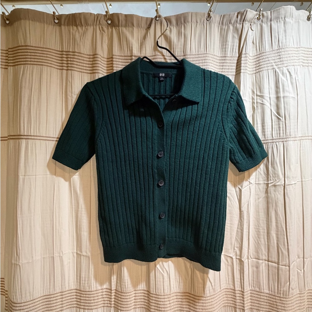 Uniqlo Forest Green Ribbed Short-Sleeve Button-Up Cardigan